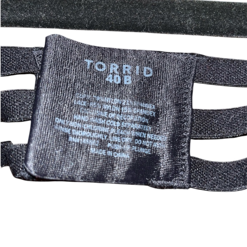 Torrid black lace bra - Picture 4 of 4